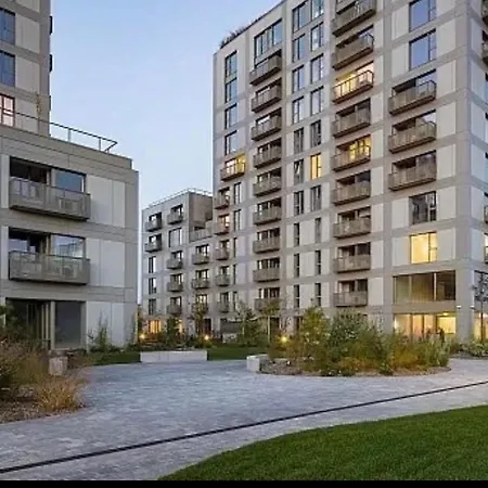Apartament Aviatiei Park Lux *